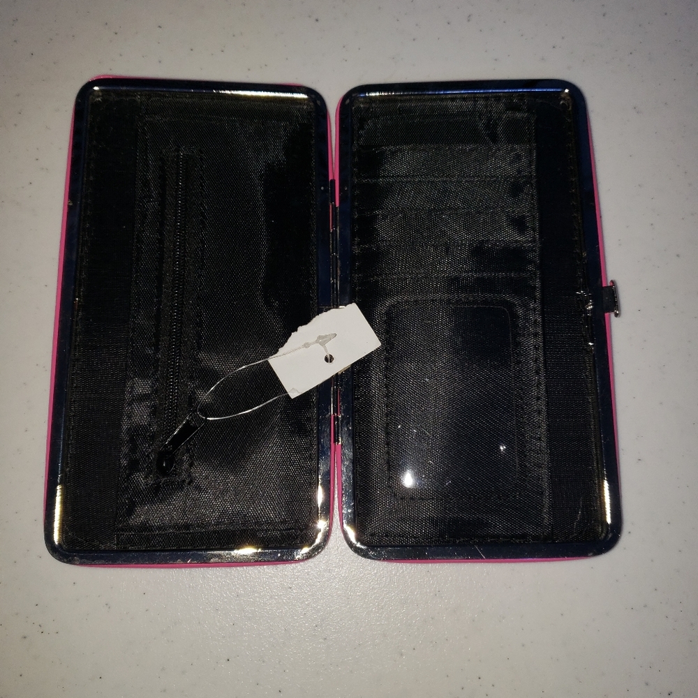 Wallet - Picture 3 of 3